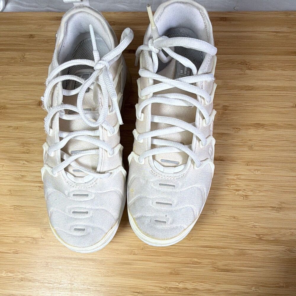 Nike Air Max Portal Sneakers Triple Sail/White Women’s Size 7 Athletic